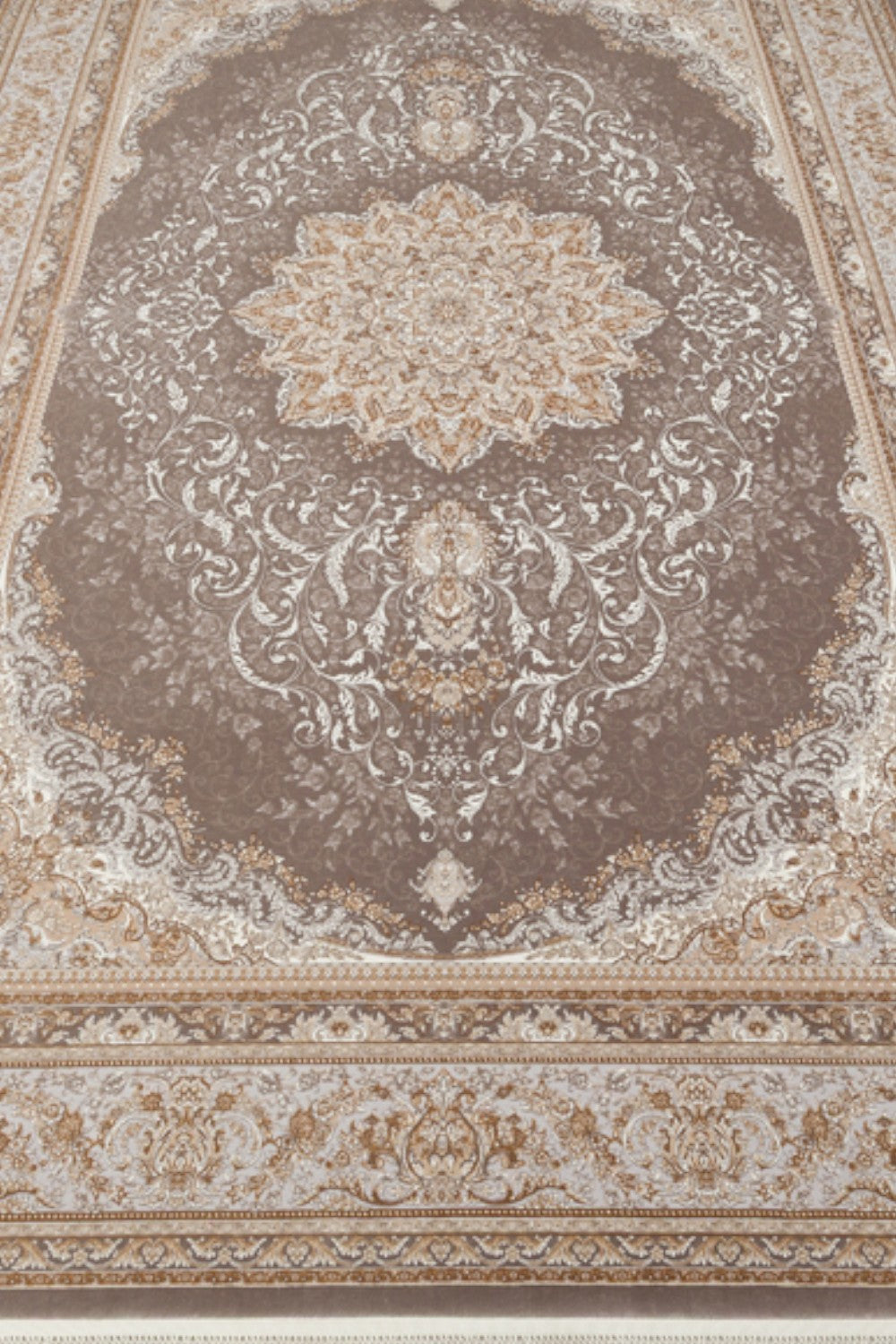 Klasik Desenli Sık Dokuma Halı