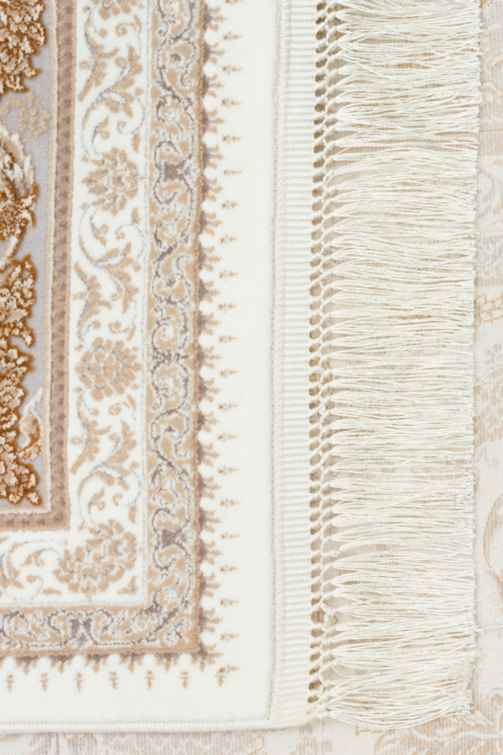 Klasik Desenli Sık Dokuma Halı