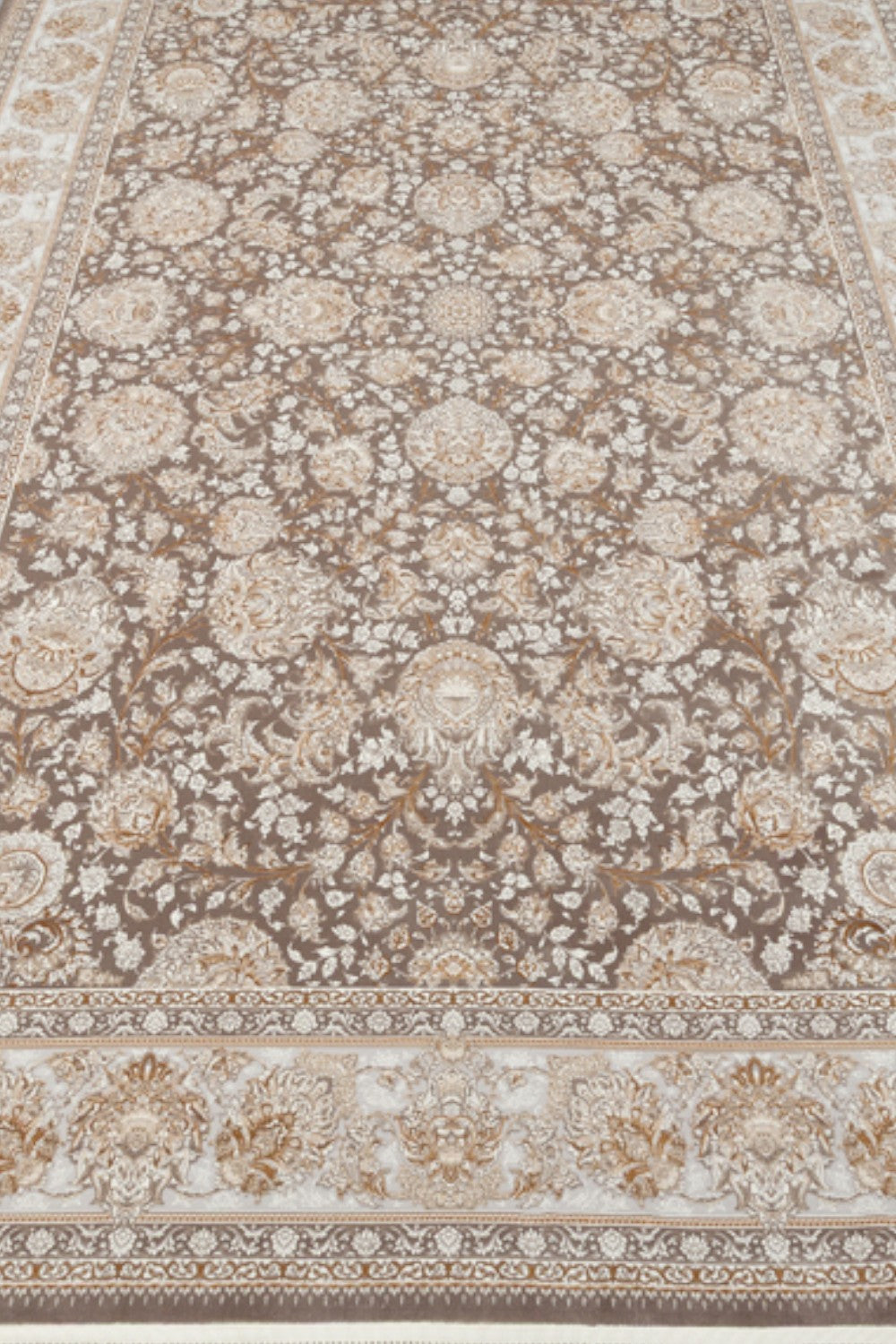 Klasik Desenli Sık Dokuma Halı