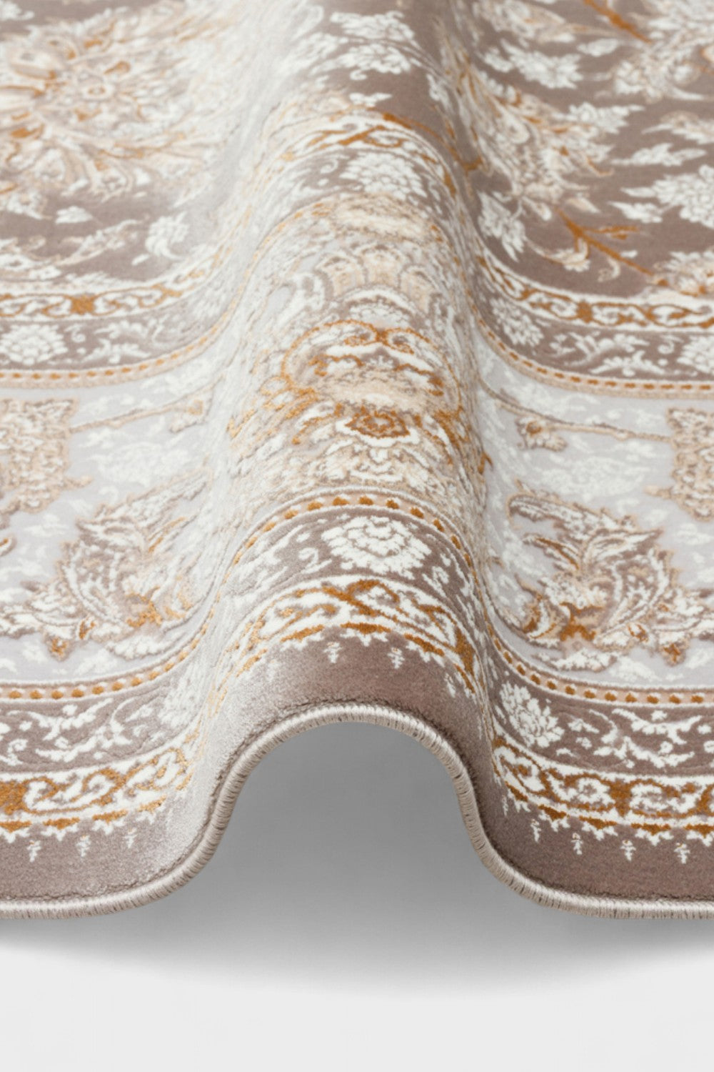 Klasik Desenli Sık Dokuma Halı