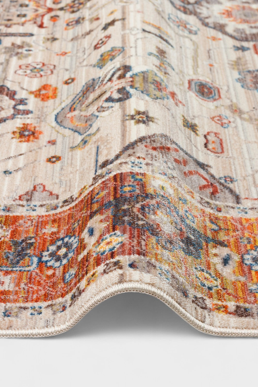 Etnik Desenli Yumuşak Tuşeli Dokuma Halı