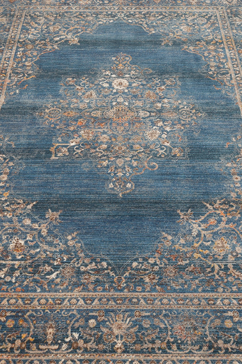 Etnik Desenli Yumuşak Tuşeli Dokuma Halı