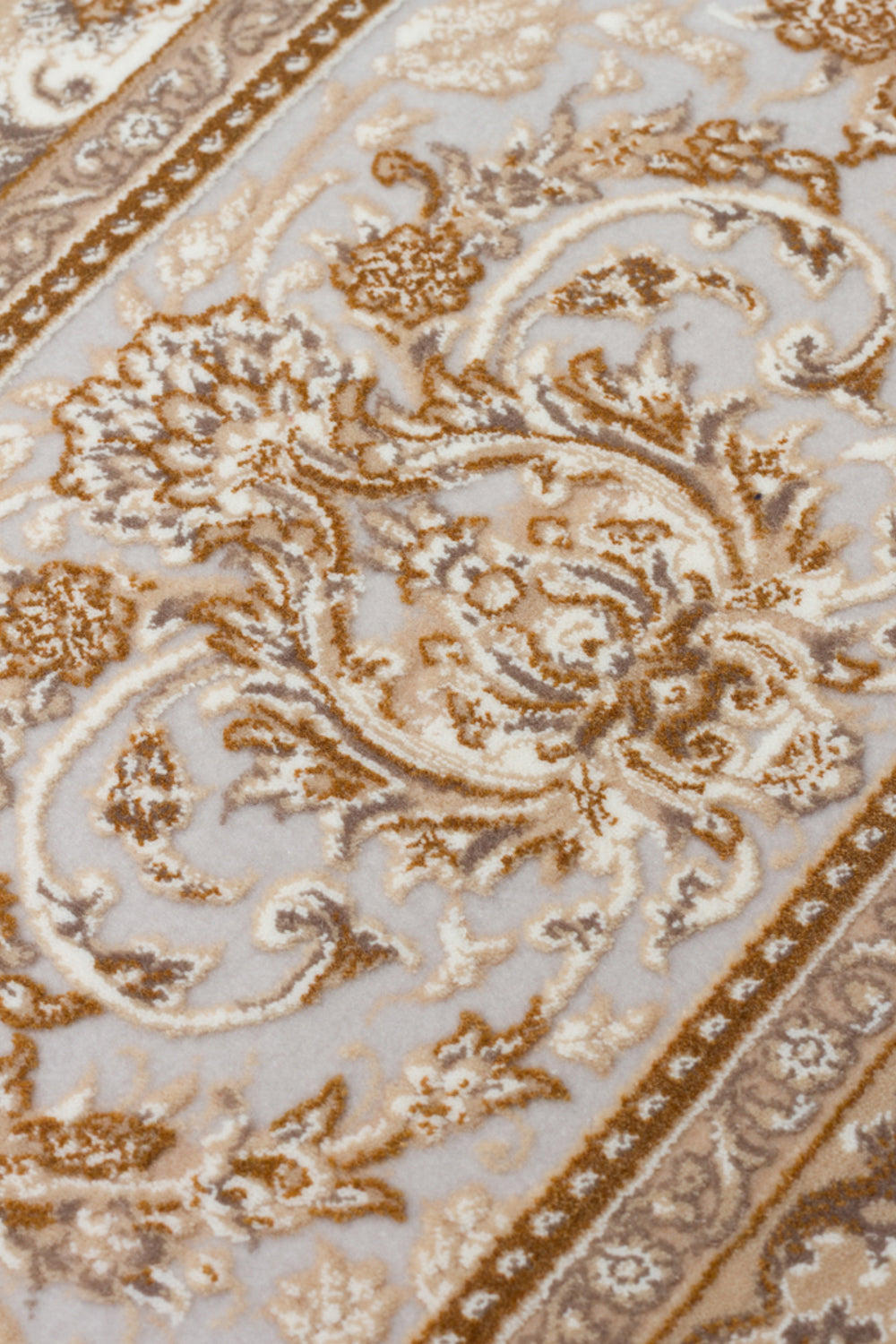 Klasik Desenli Sık Dokuma Halı