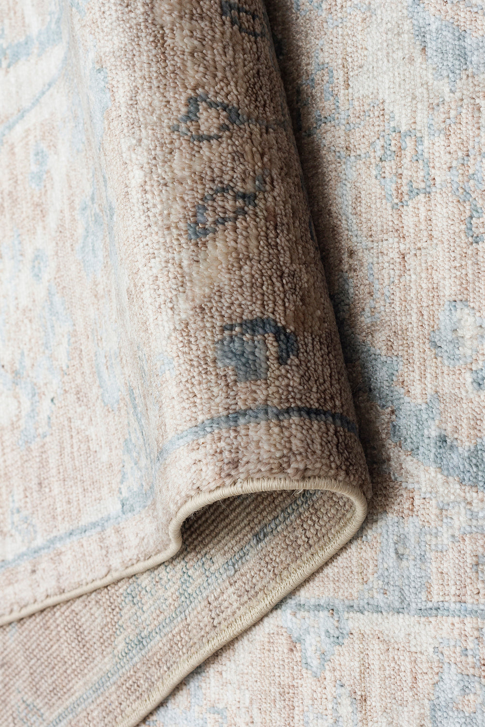 El Dokuma Uşak Halısı