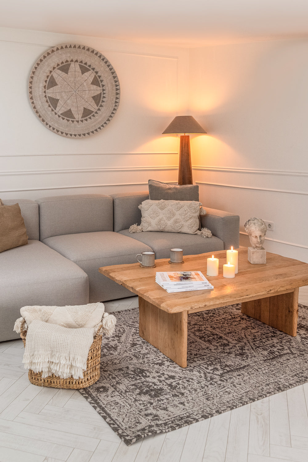 Eskitme Dokulu Sehpa