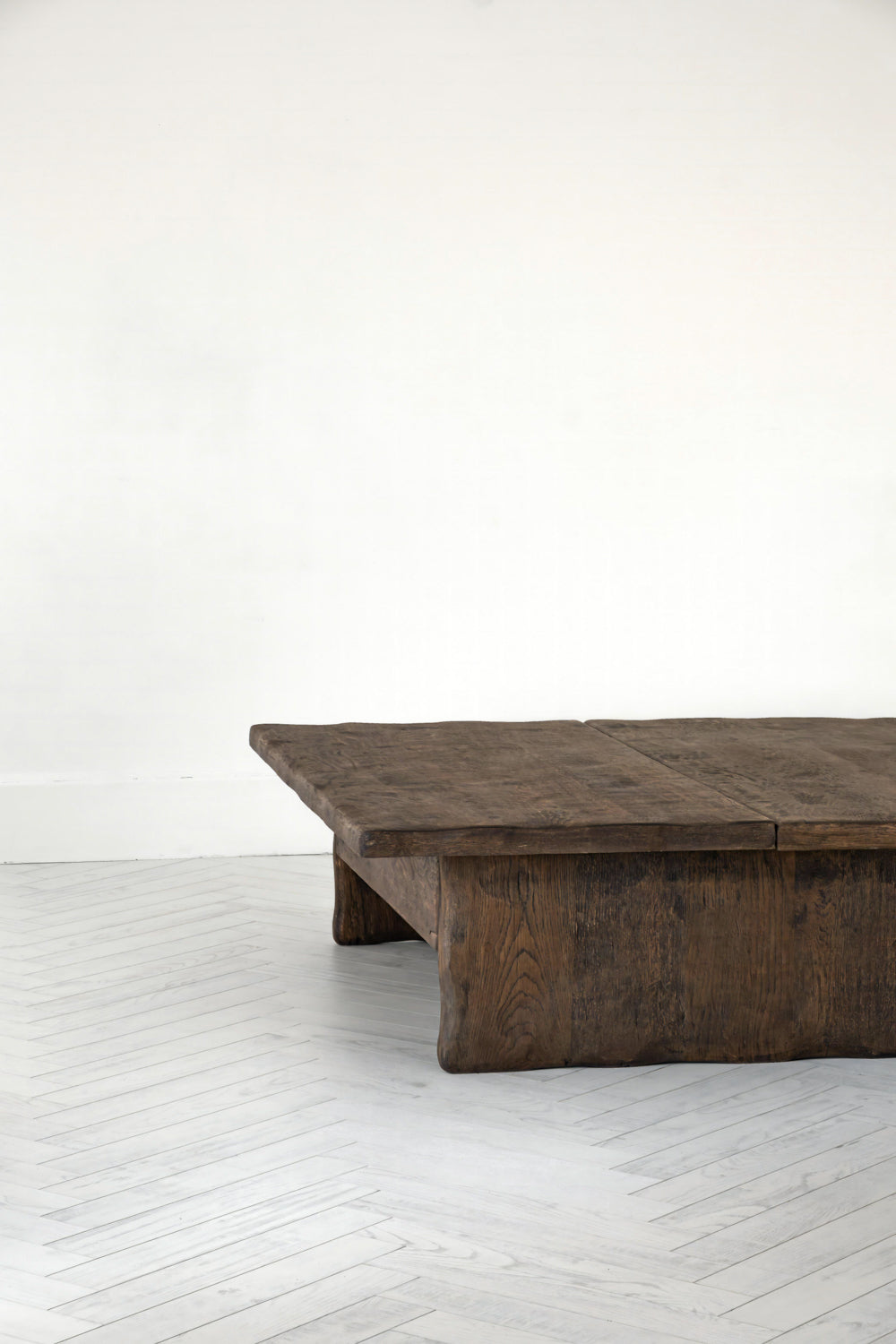 Ahşap Sandıklı Eskitme Sehpa