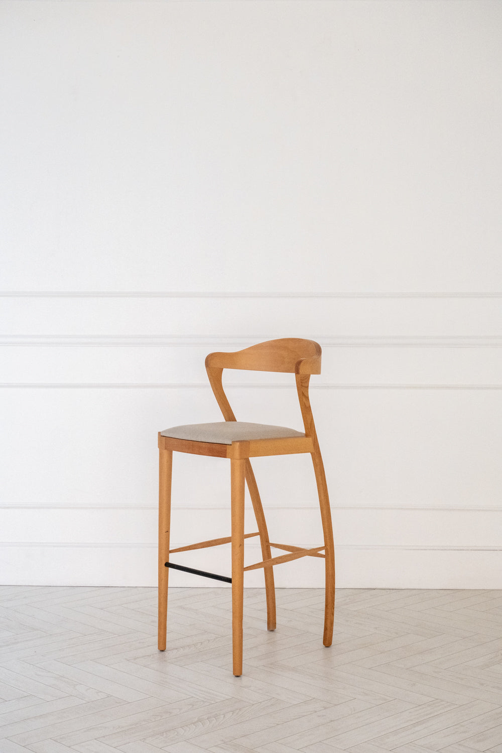 Ahşap Bar Sandalyesi