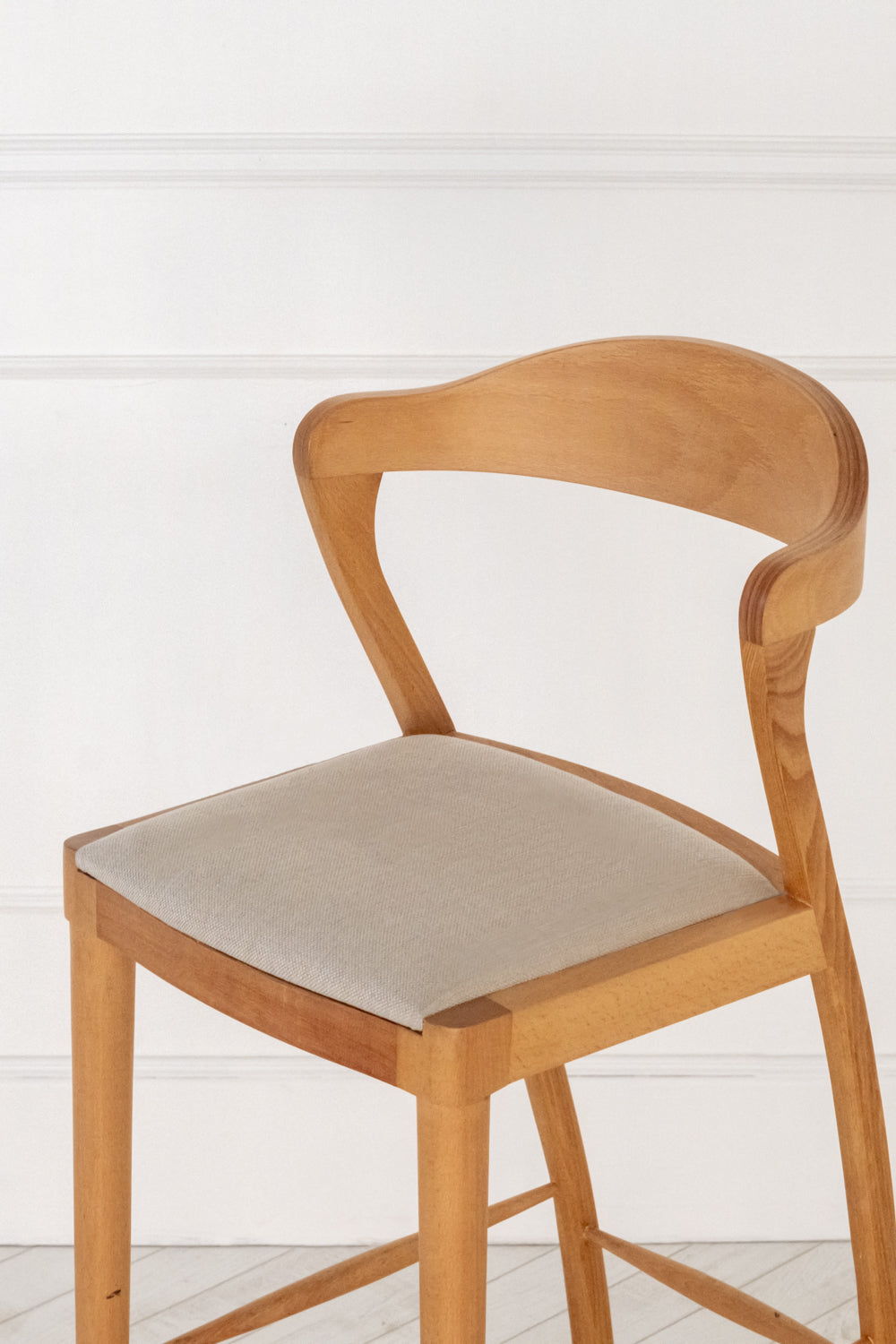 Ahşap Bar Sandalyesi