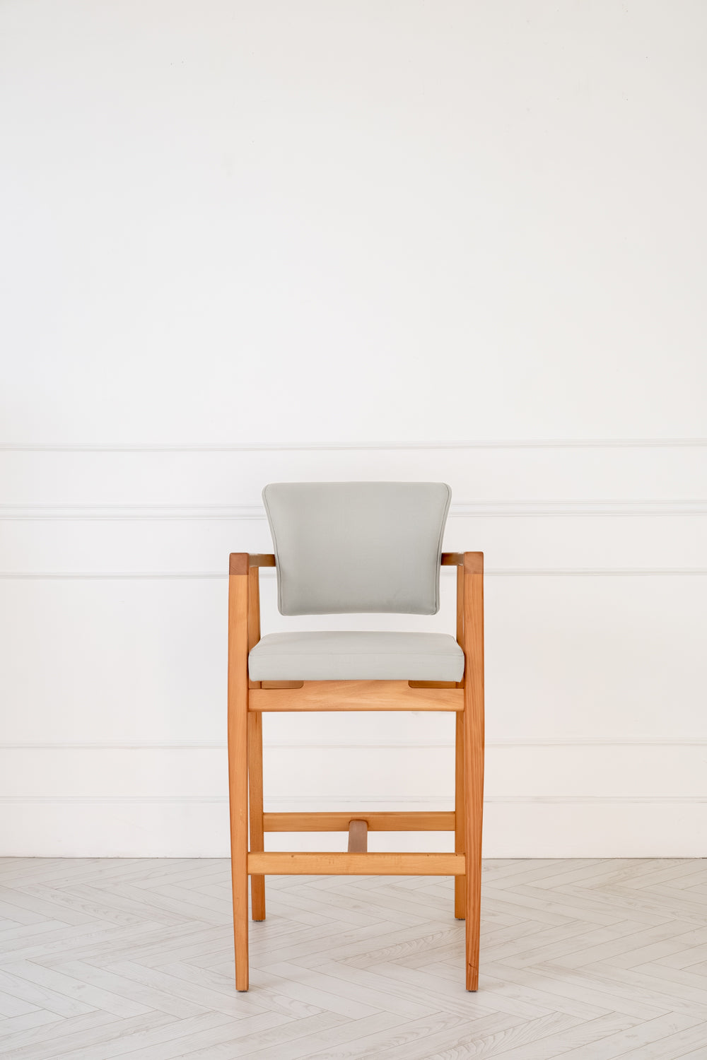 Ahşap Bar Sandalyesi