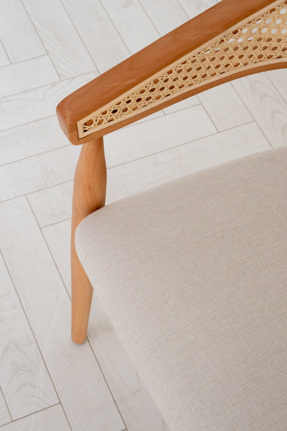 Hazeranlı Tekli Sandalye