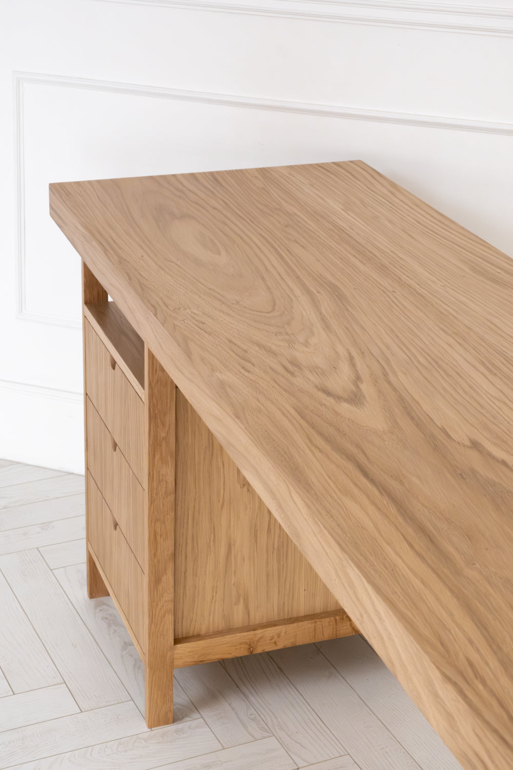 Ahşap Çalışma Masası