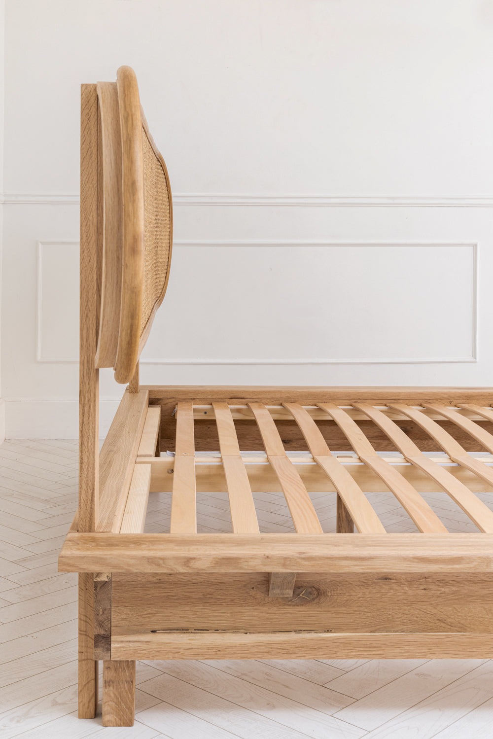 Ahşap Platform Karyola