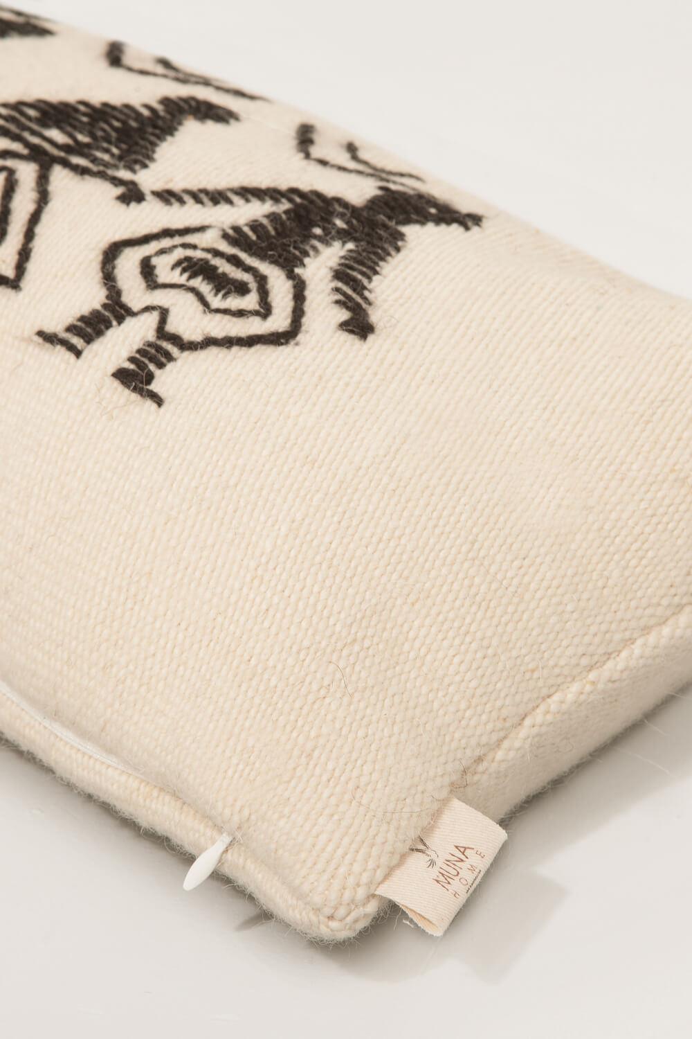 Yün Kırlent Kılıfı