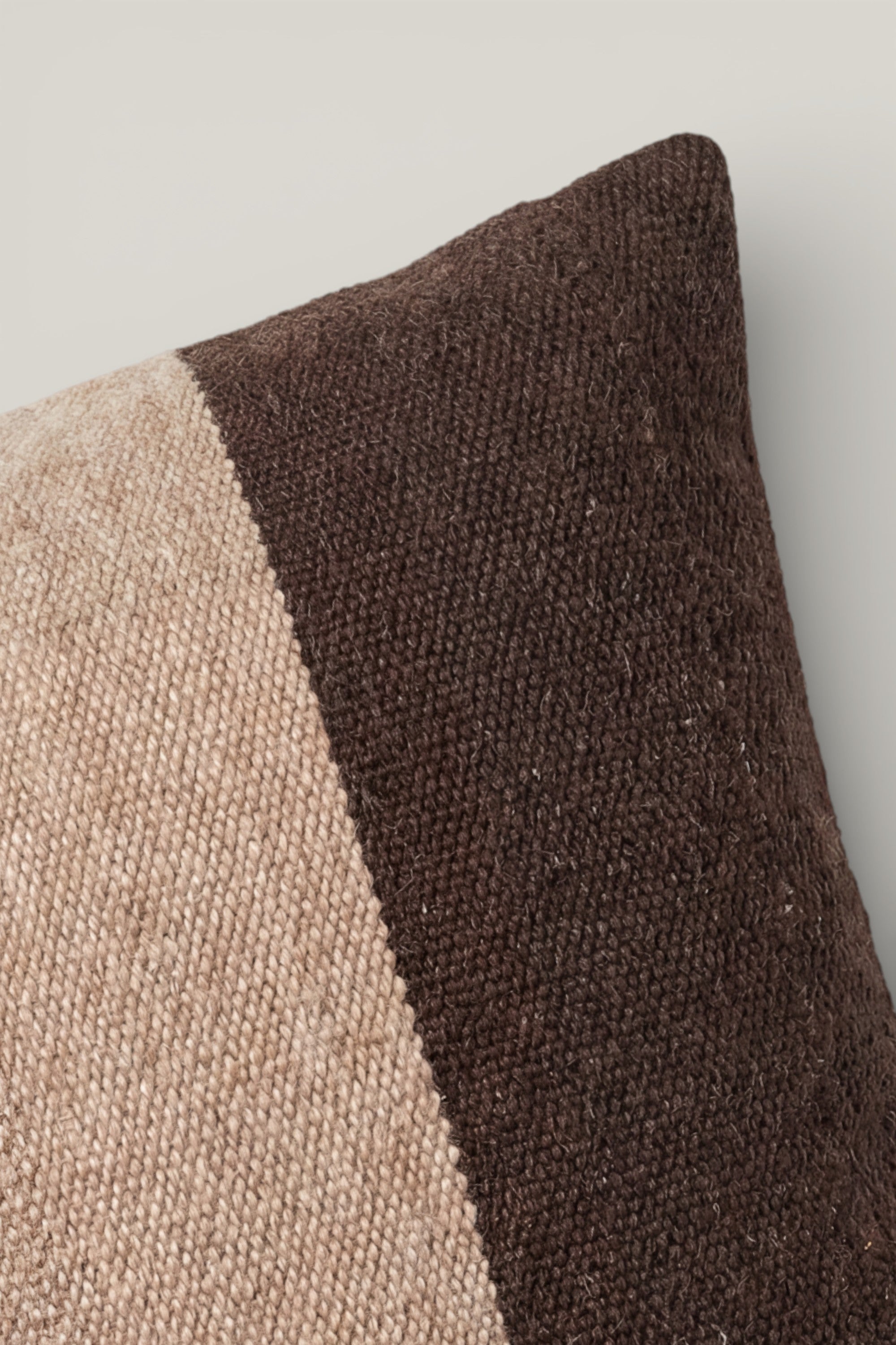 Yün Kırlent Kılıfı