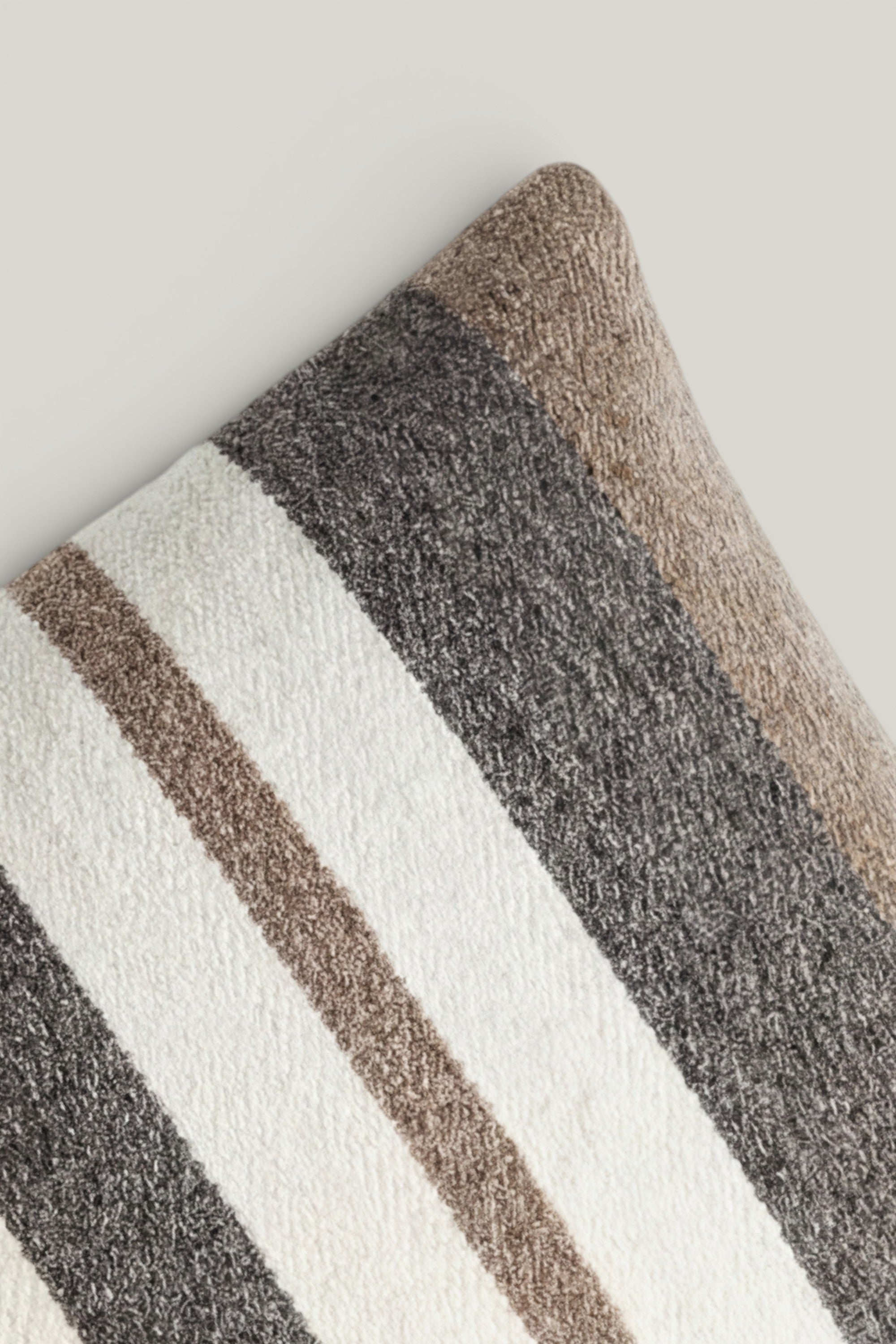 Yün Kırlent Kılıfı