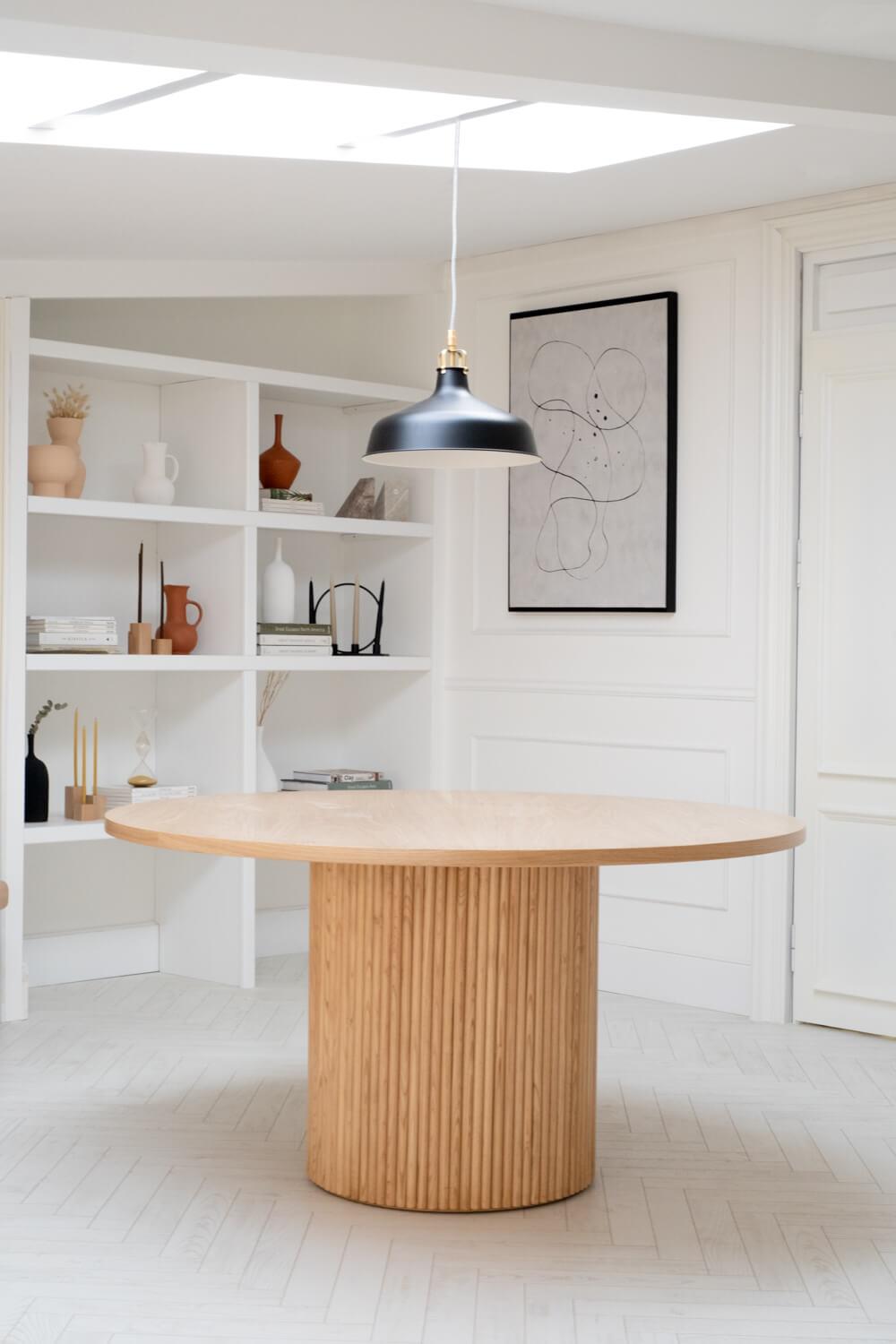 Ahşap Yuvarlak Yemek Masası