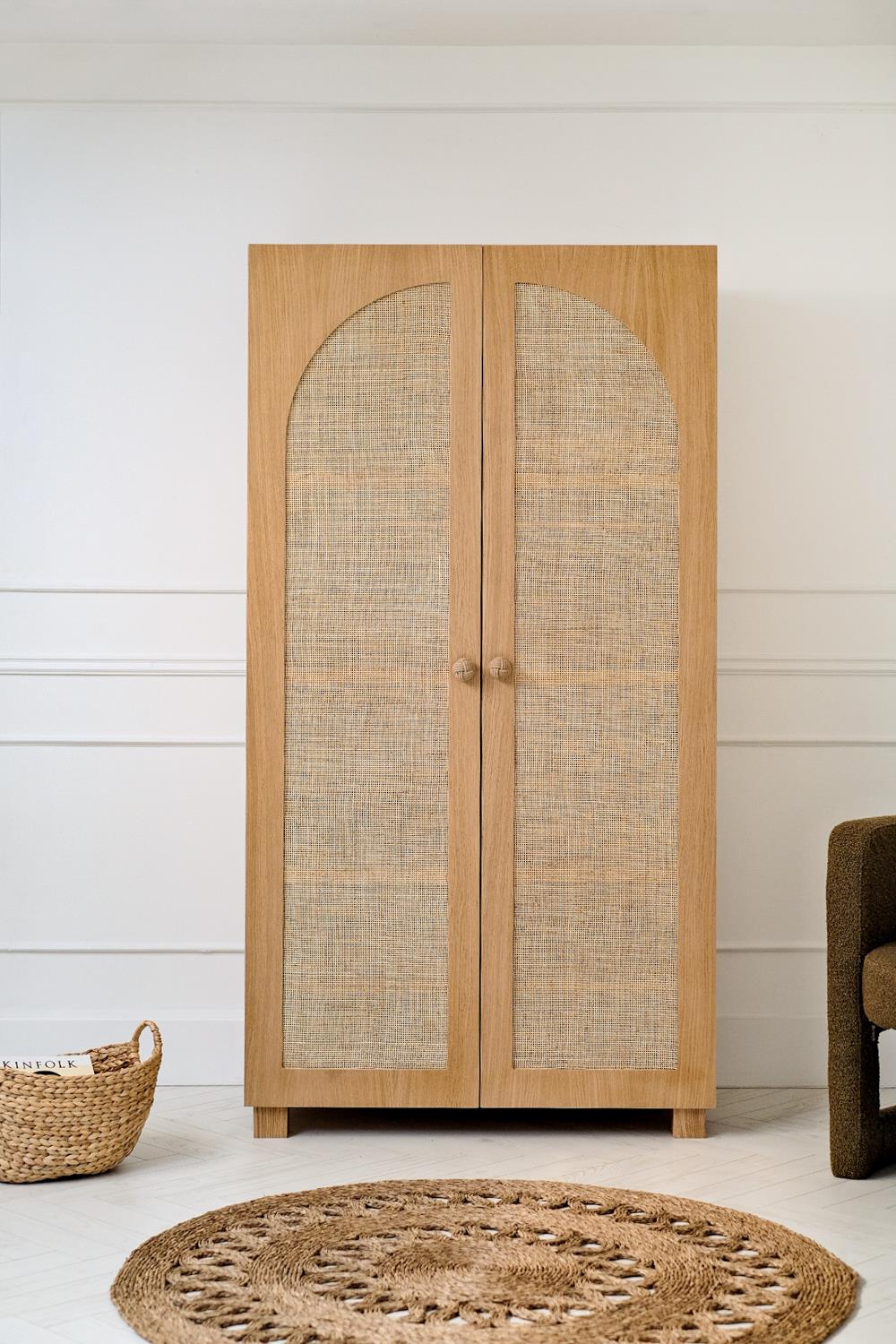 Hasır Ahşap Gardrop