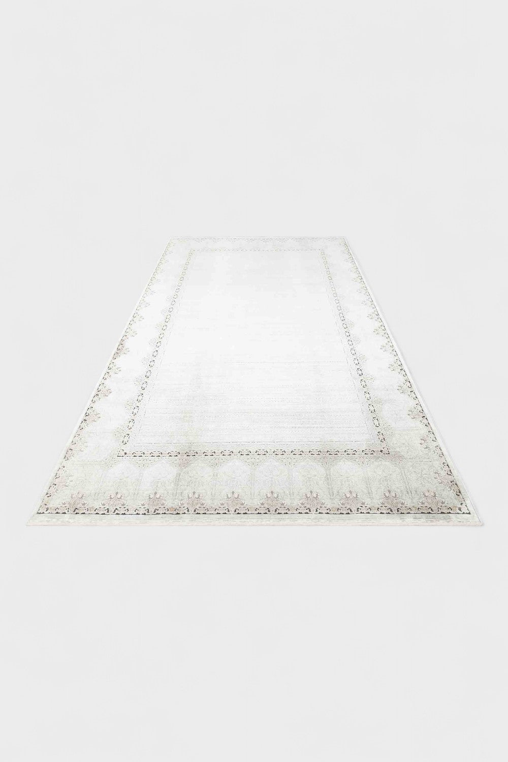 Klasik Desenli Sık Dokuma Halı