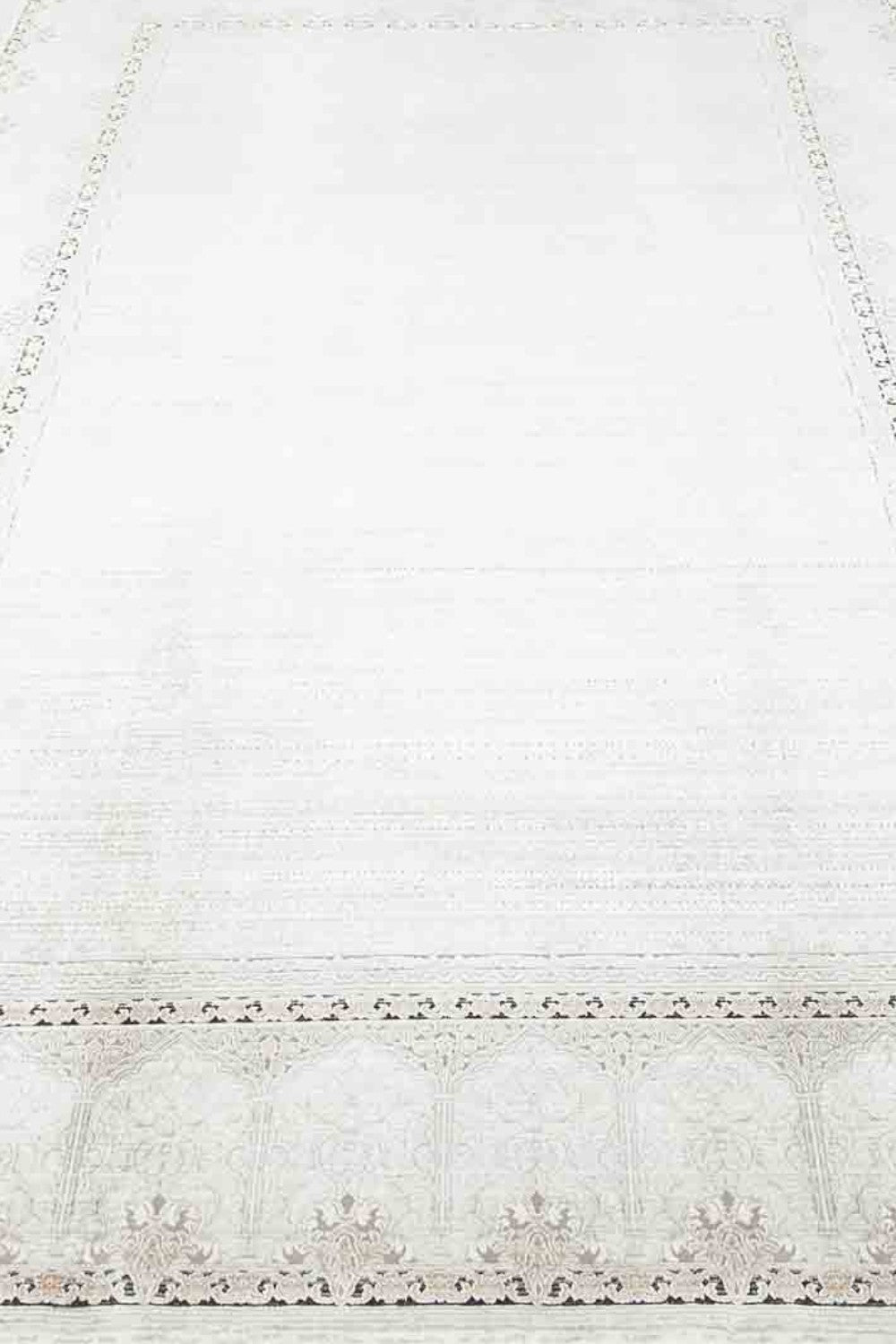 Klasik Desenli Sık Dokuma Halı