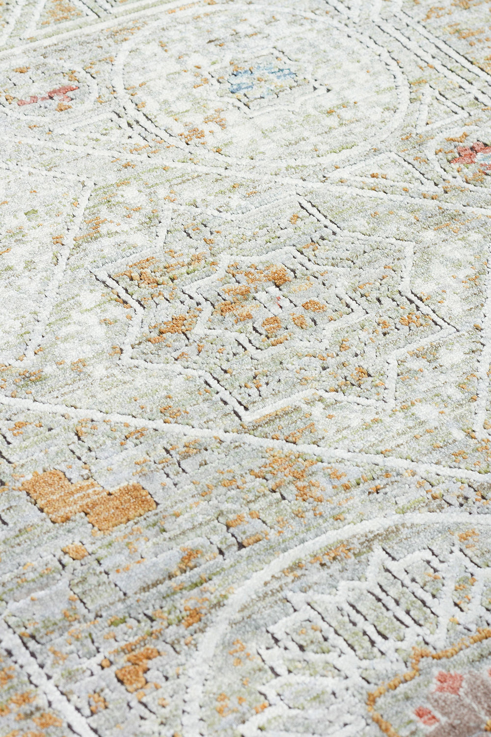 Klasik Desenli Sık Dokuma Halı