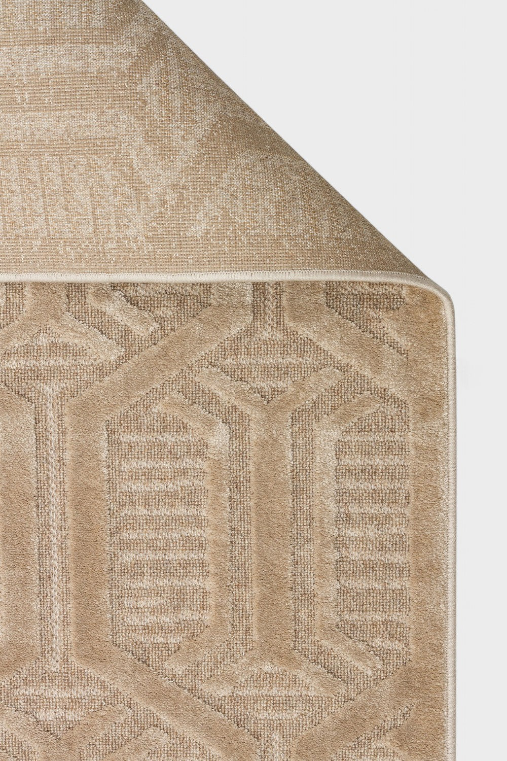 Yün ve Viskon Karışımlı Dokuma Halı