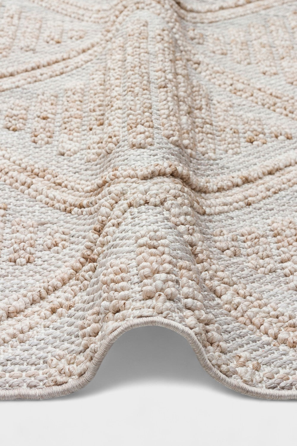 Hav Vermeyen Örgü Dokulu Püsküllü Halı