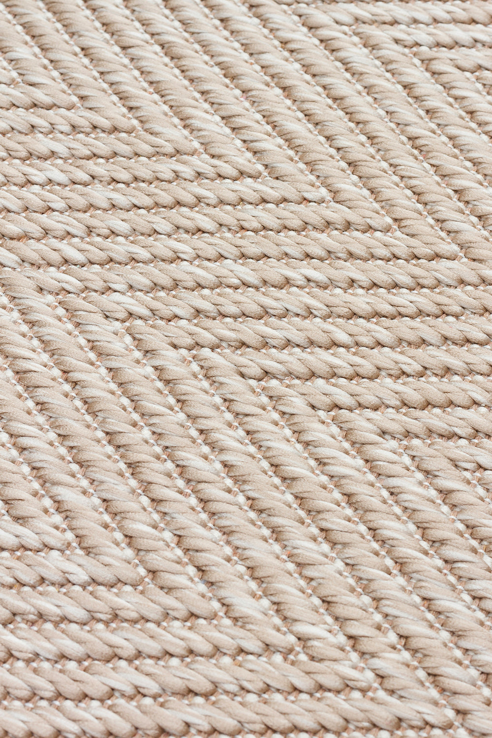 Hav Vermeyen İnce Dokuma Halı