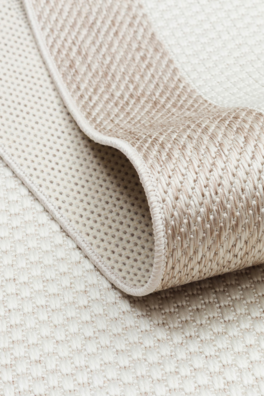 Hav Vermeyen İnce Dokuma Halı