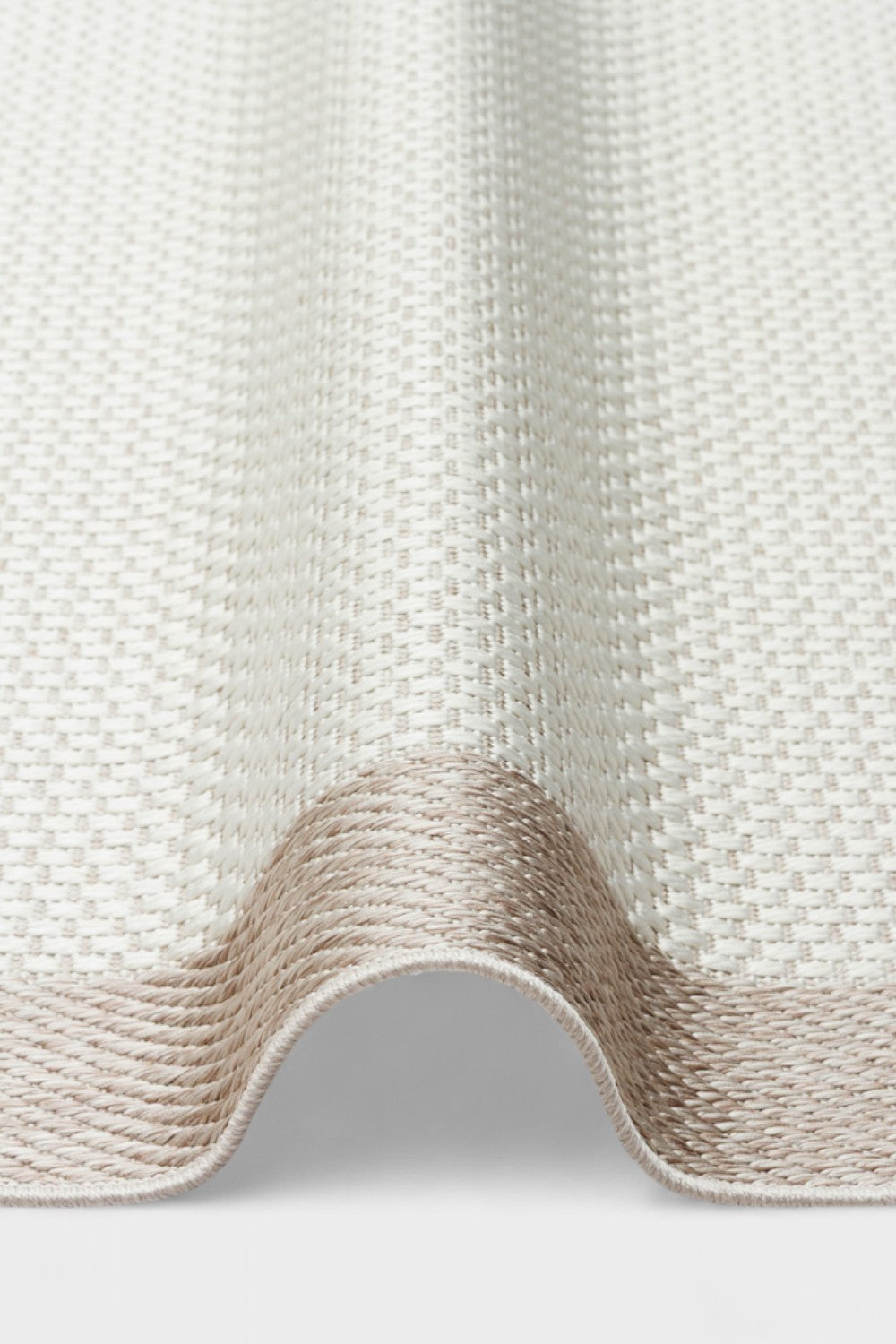 Hav Vermeyen İnce Dokuma Halı