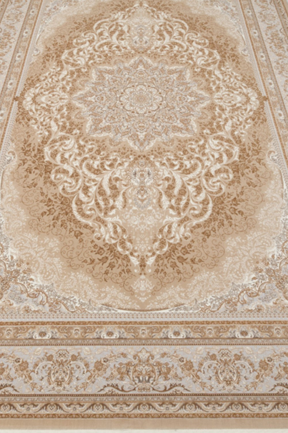 Klasik Desenli Sık Dokuma Halı