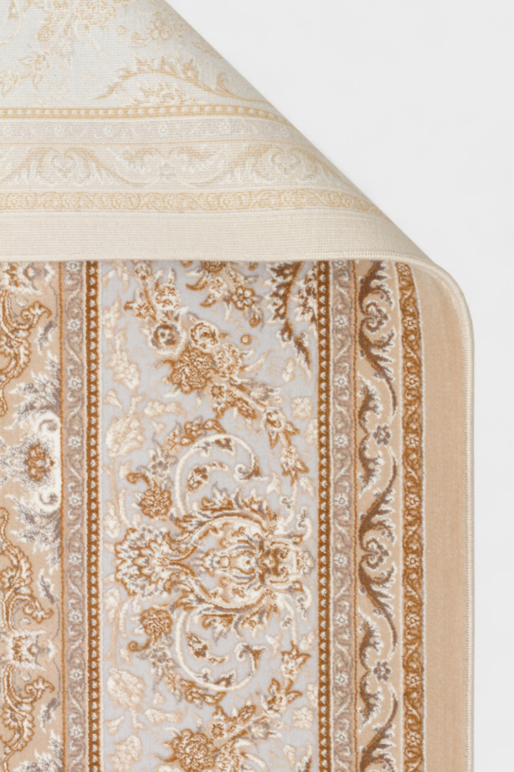 Klasik Desenli Sık Dokuma Halı