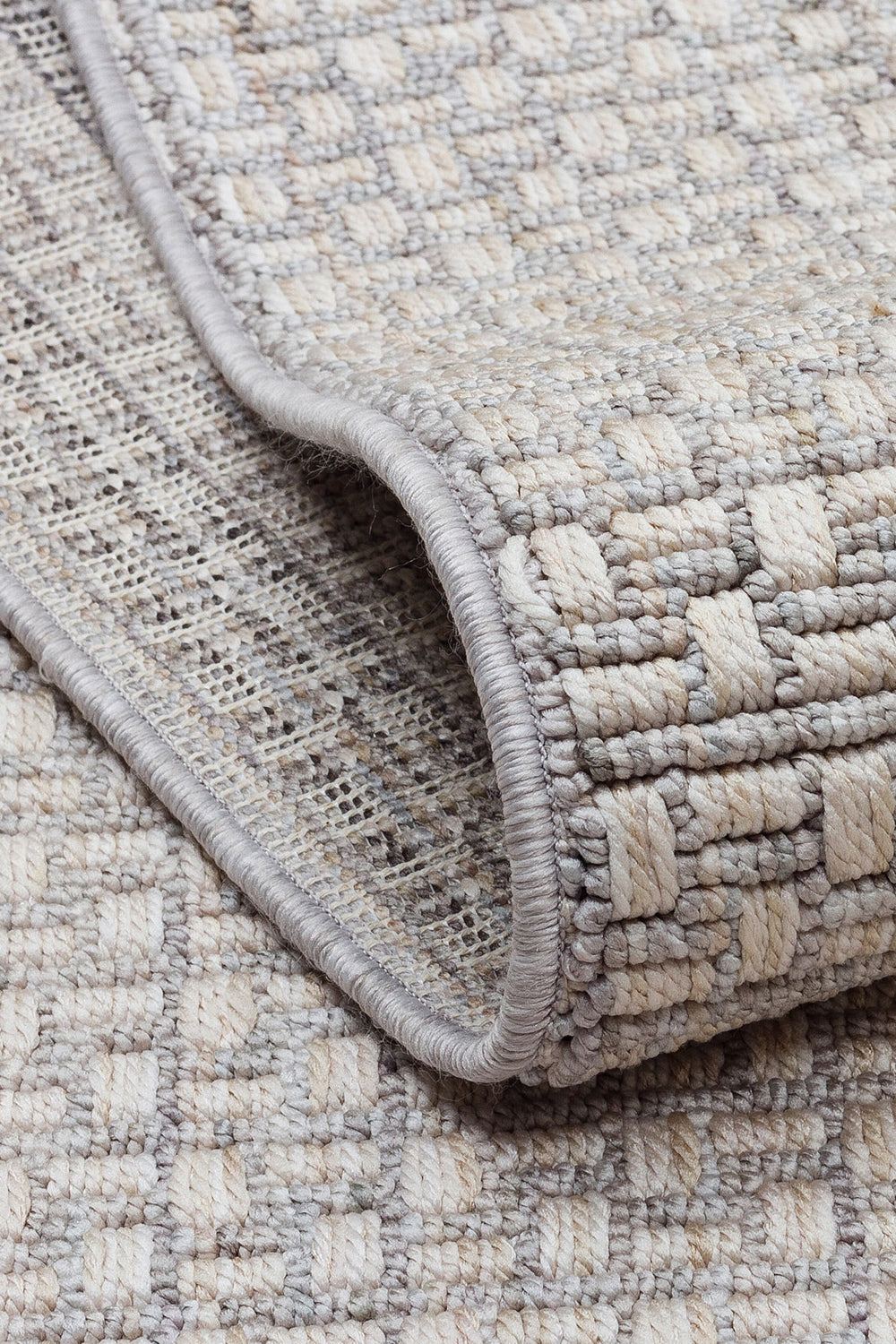 Yumuşak Dokulu Örgü Halı