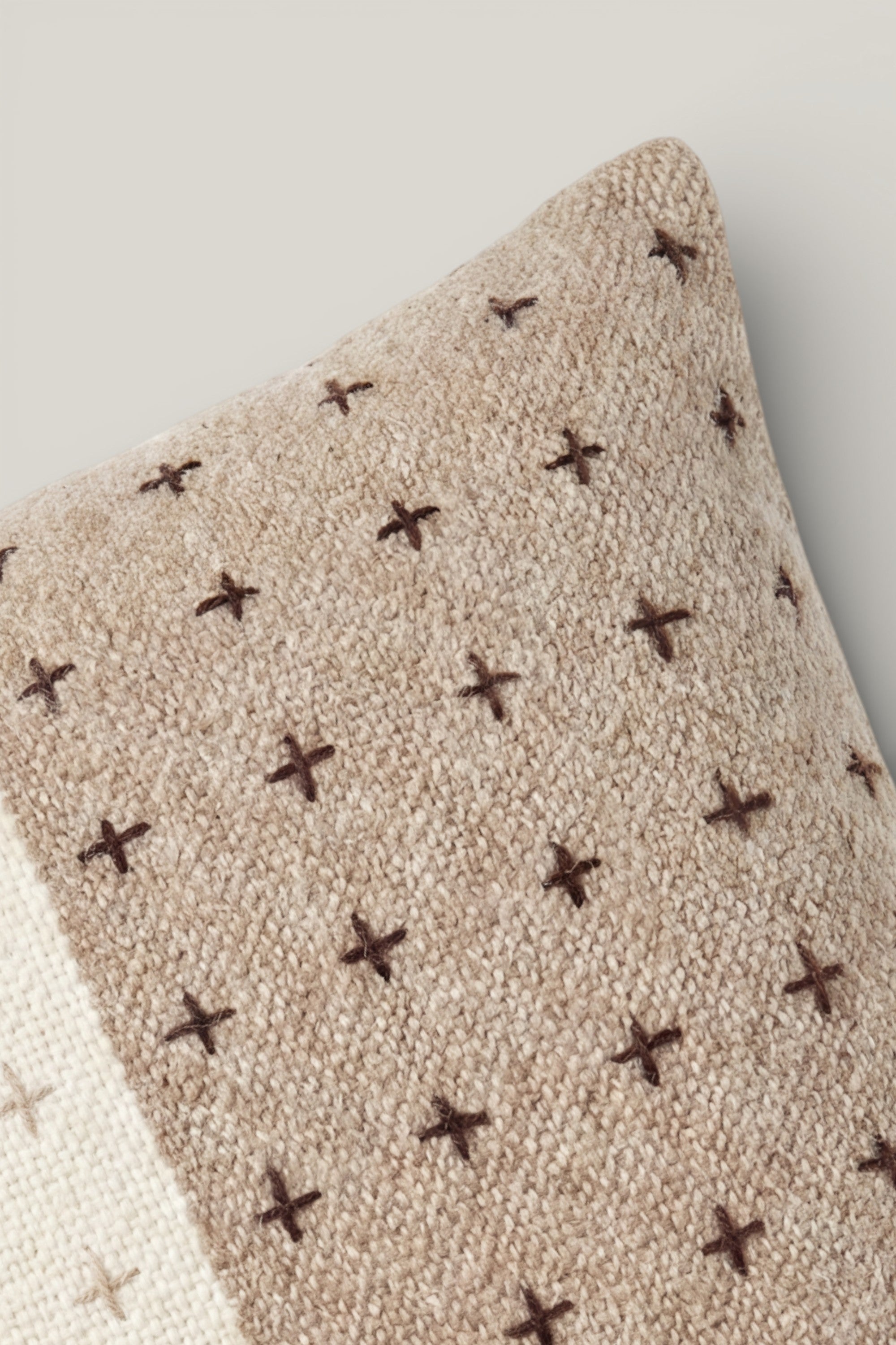 Yün Kırlent Kılıfı